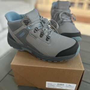 Slip-on Gray and Blue Ankle Boots with Sporty Design